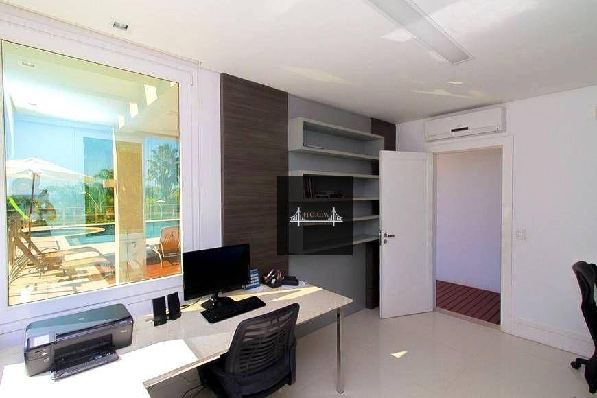 Casa à venda com 6 quartos, 1097m² - Foto 55