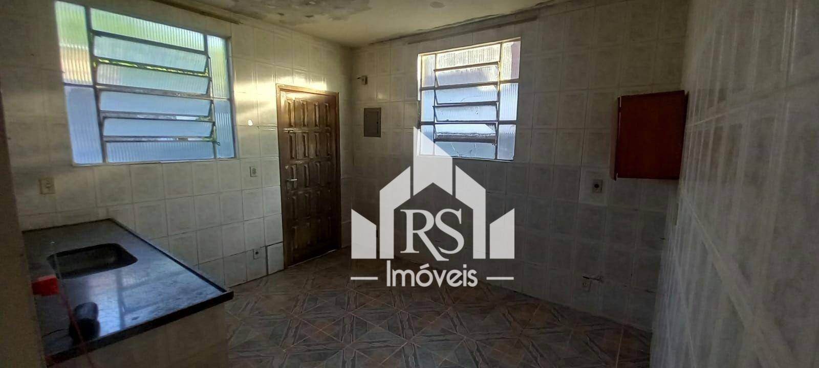 Casa à venda com 2 quartos, 200m² - Foto 11