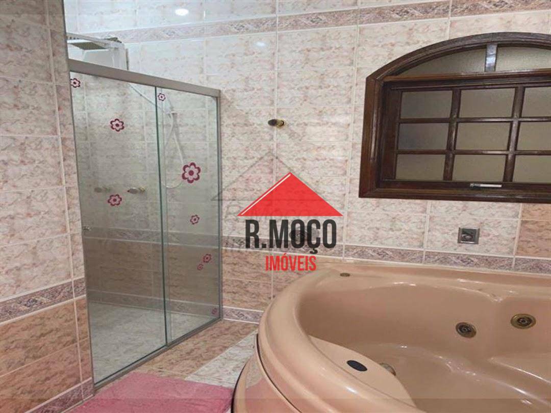 Sobrado à venda com 3 quartos, 348m² - Foto 62