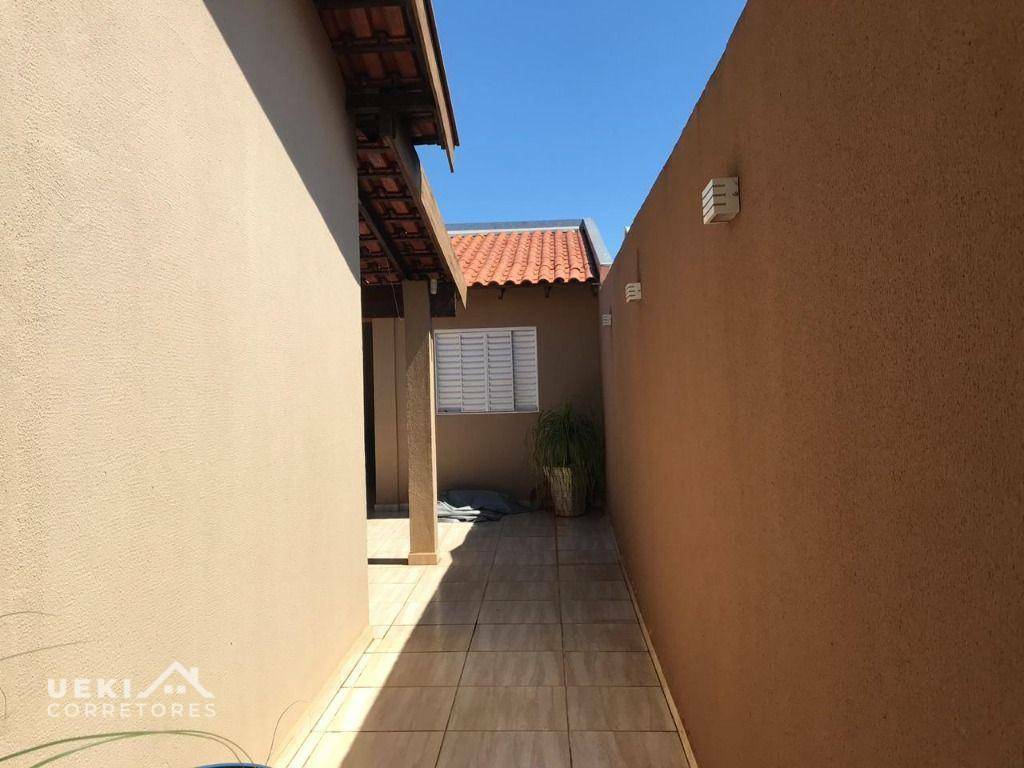 Casa à venda com 3 quartos, 200m² - Foto 7