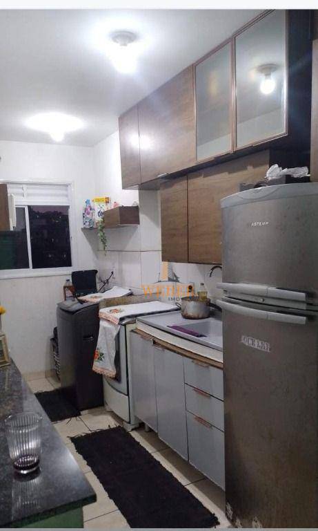 Apartamento à venda com 2 quartos, 48m² - Foto 2