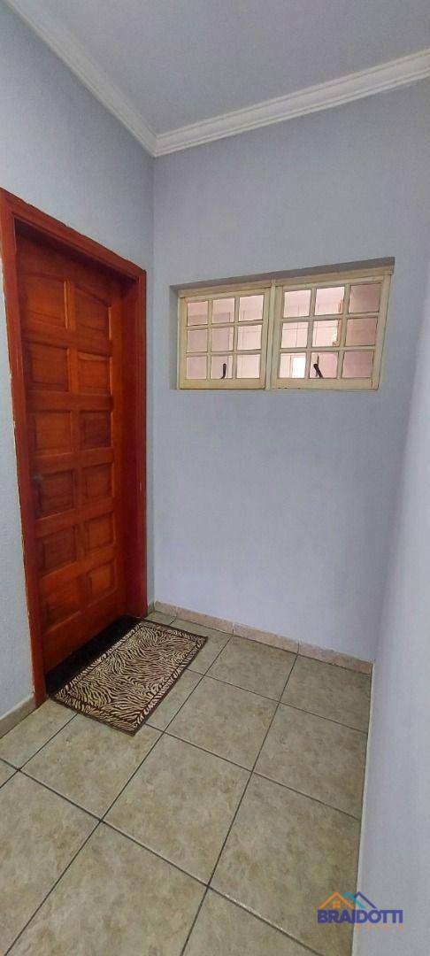 Casa à venda com 3 quartos, 130m² - Foto 24