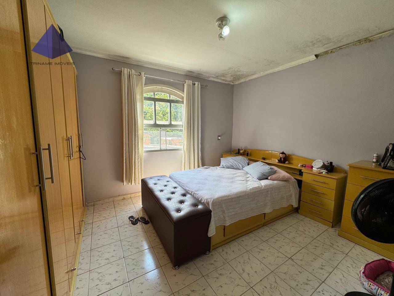 Sobrado à venda com 8 quartos, 300m² - Foto 9