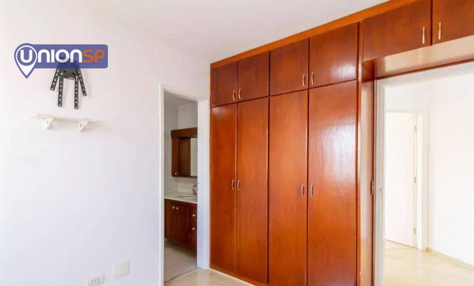 Apartamento à venda com 2 quartos, 67m² - Foto 6