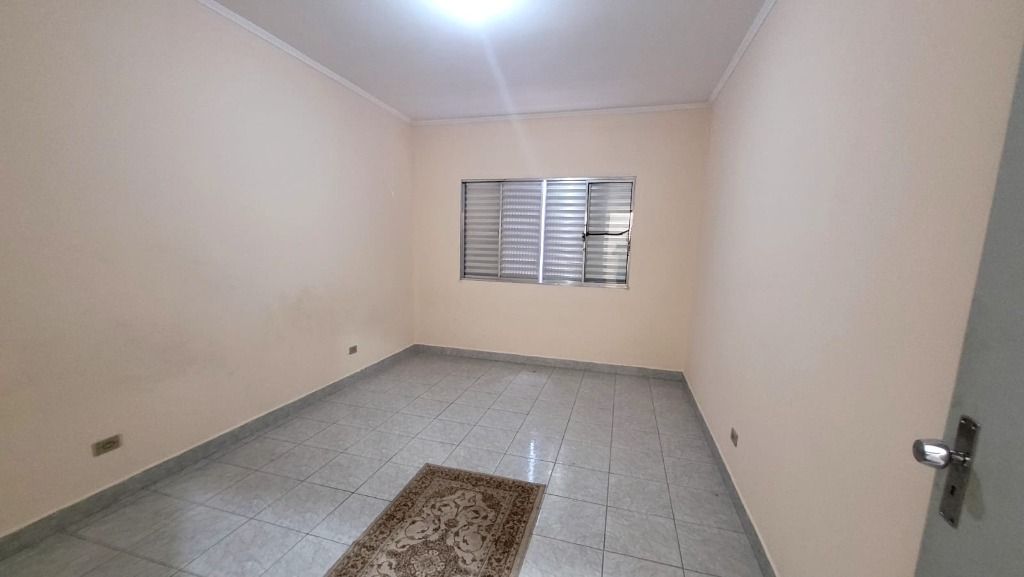 Apartamento para alugar com 2 quartos, 70m² - Foto 6