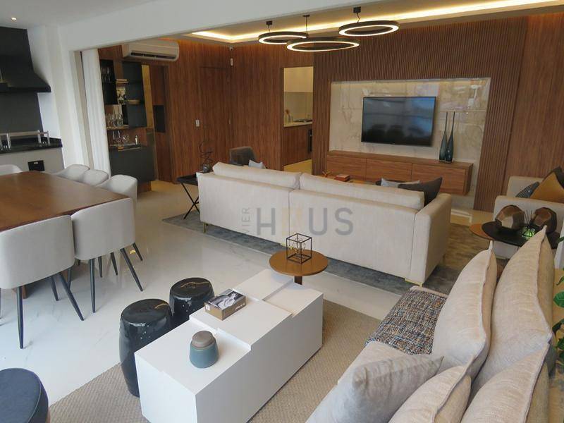 Apartamento à venda com 3 quartos, 134m² - Foto 3