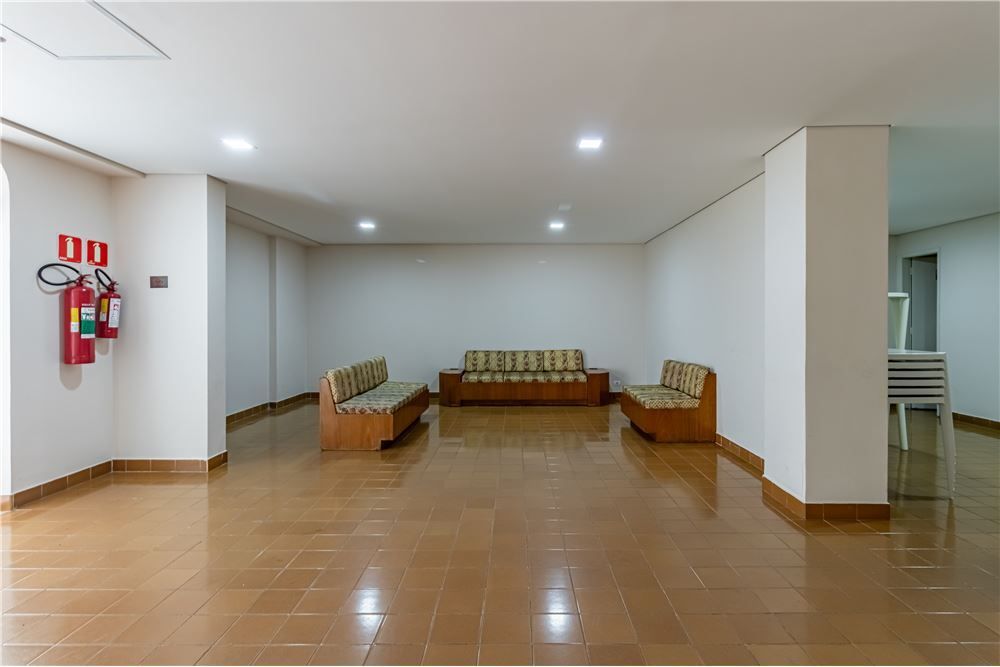 Apartamento à venda com 2 quartos, 180m² - Foto 17