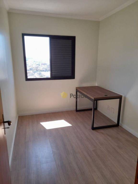 Apartamento à venda com 3 quartos, 80m² - Foto 29