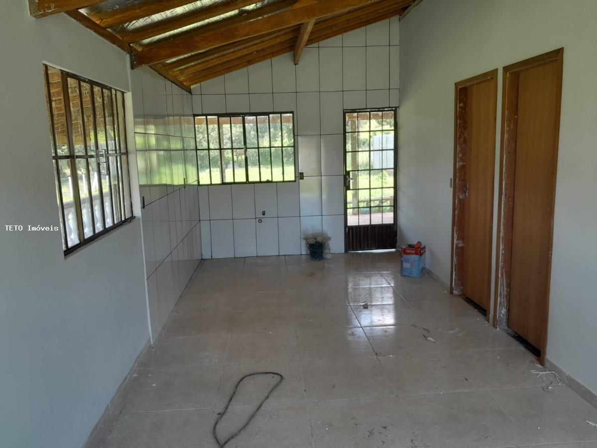 Chácara à venda com 2 quartos, 1341m² - Foto 13