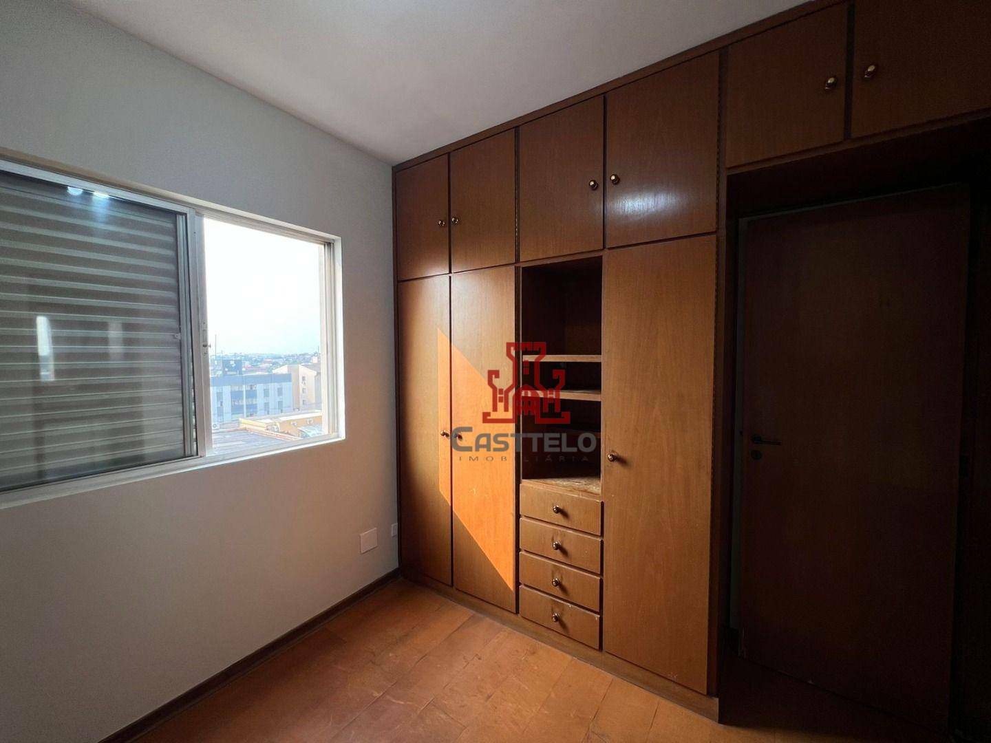 Apartamento à venda com 3 quartos, 77m² - Foto 12