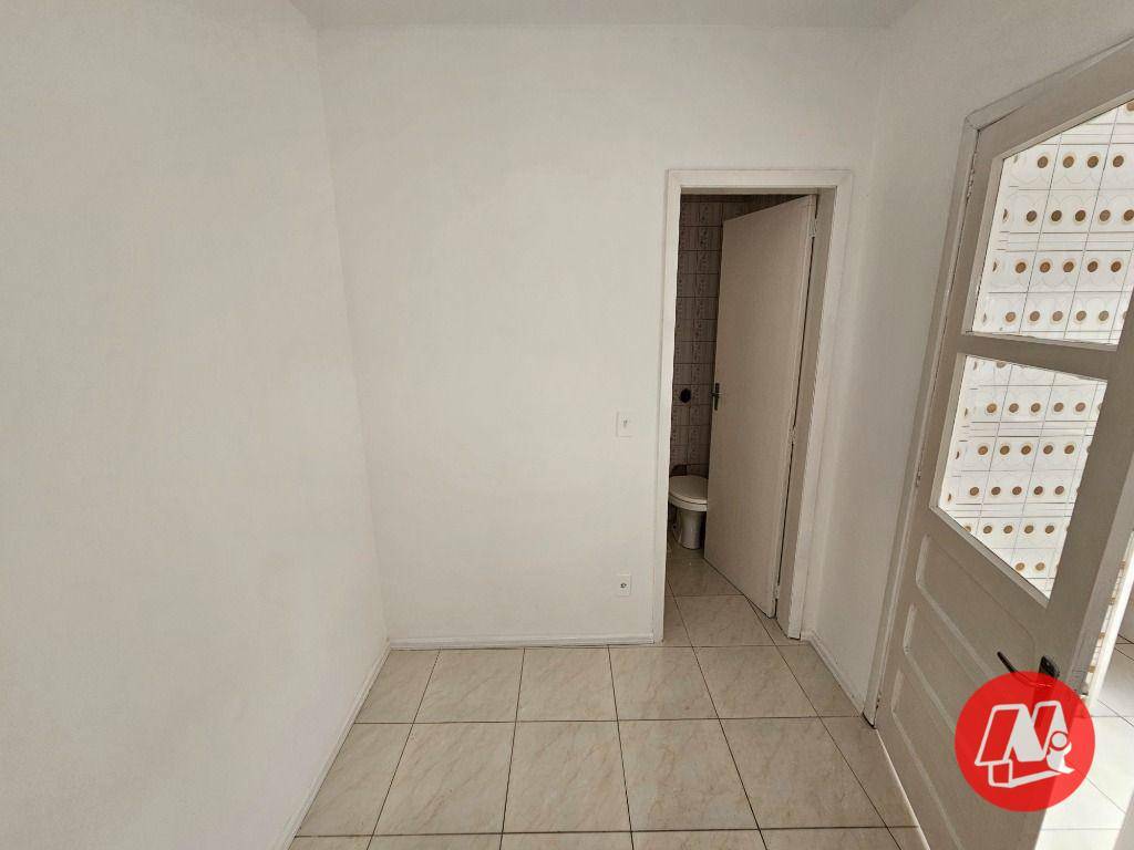 Apartamento para alugar com 3 quartos, 90m² - Foto 26