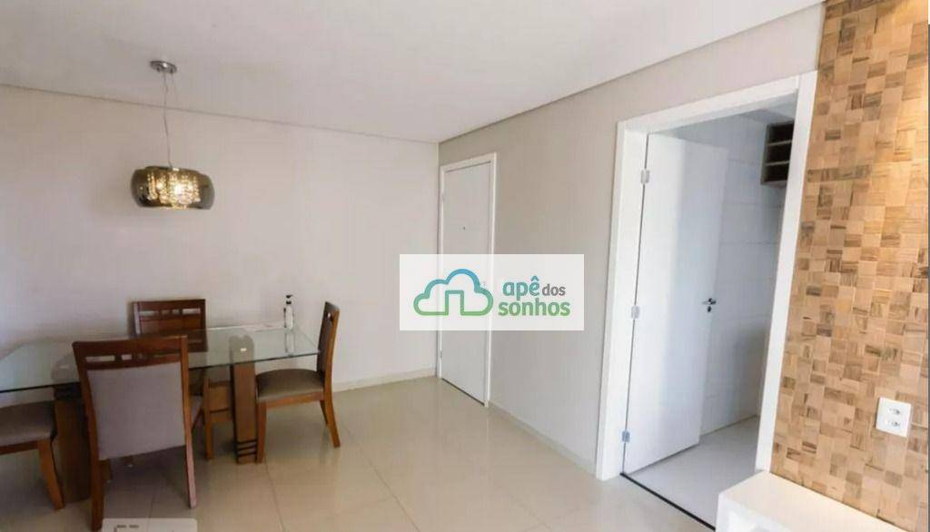 Apartamento à venda com 2 quartos, 62m² - Foto 5