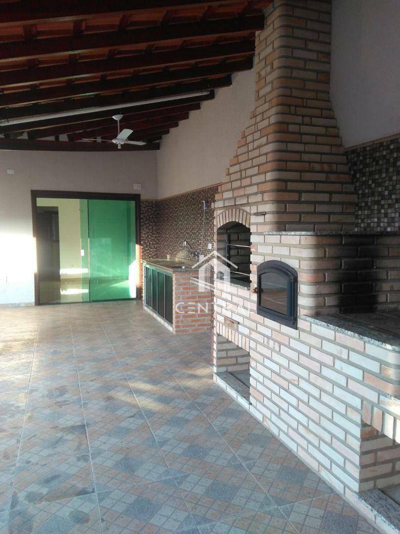 Casa à venda com 3 quartos, 212m² - Foto 28