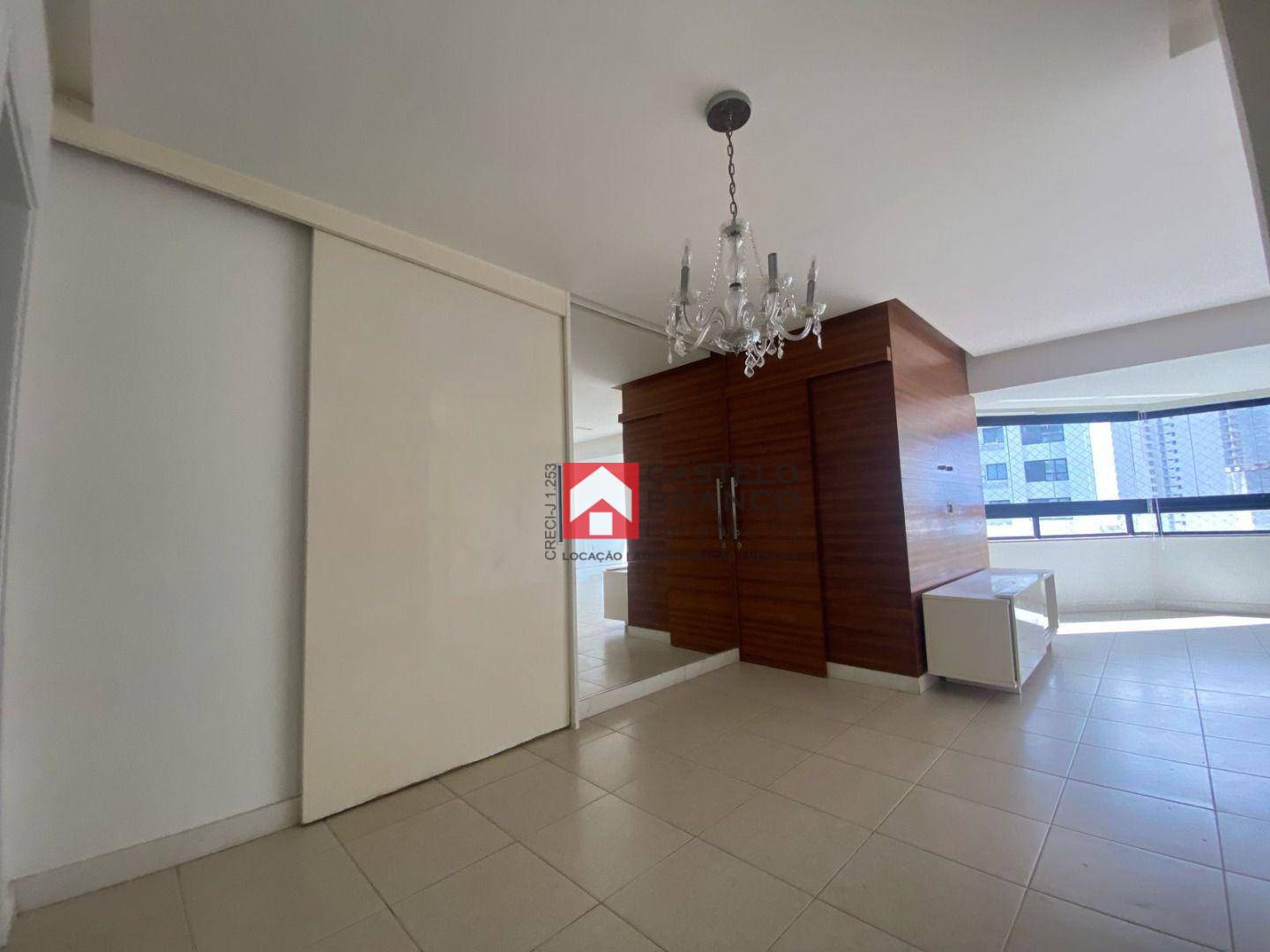 Apartamento à venda com 3 quartos, 130m² - Foto 5