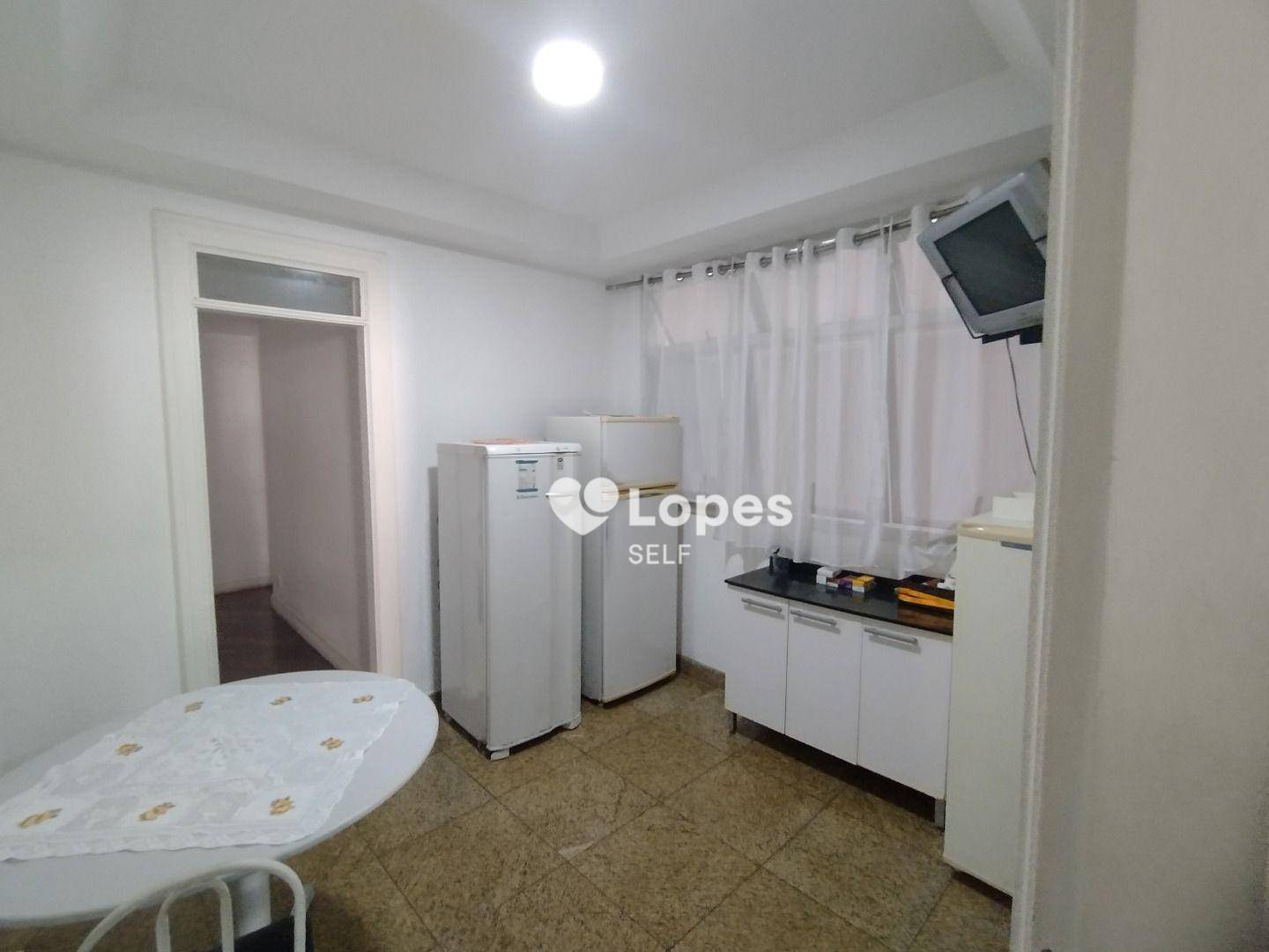 Apartamento à venda com 4 quartos, 280m² - Foto 17