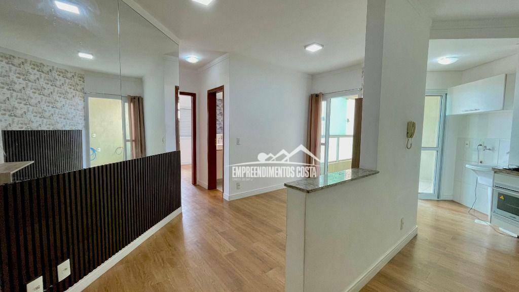 Apartamento à venda com 2 quartos, 58m² - Foto 8