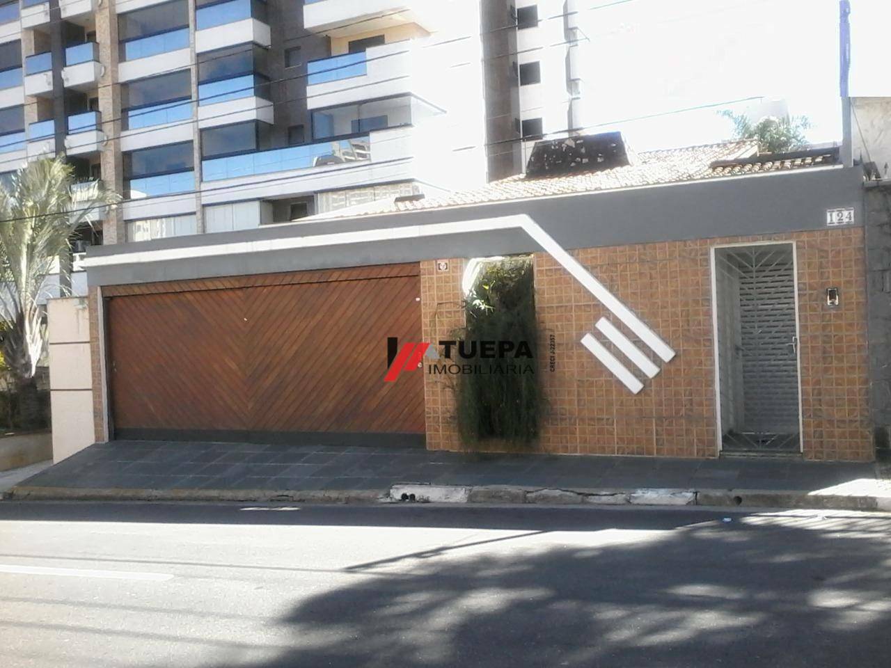 Sobrado à venda com 3 quartos, 320m² - Foto 1