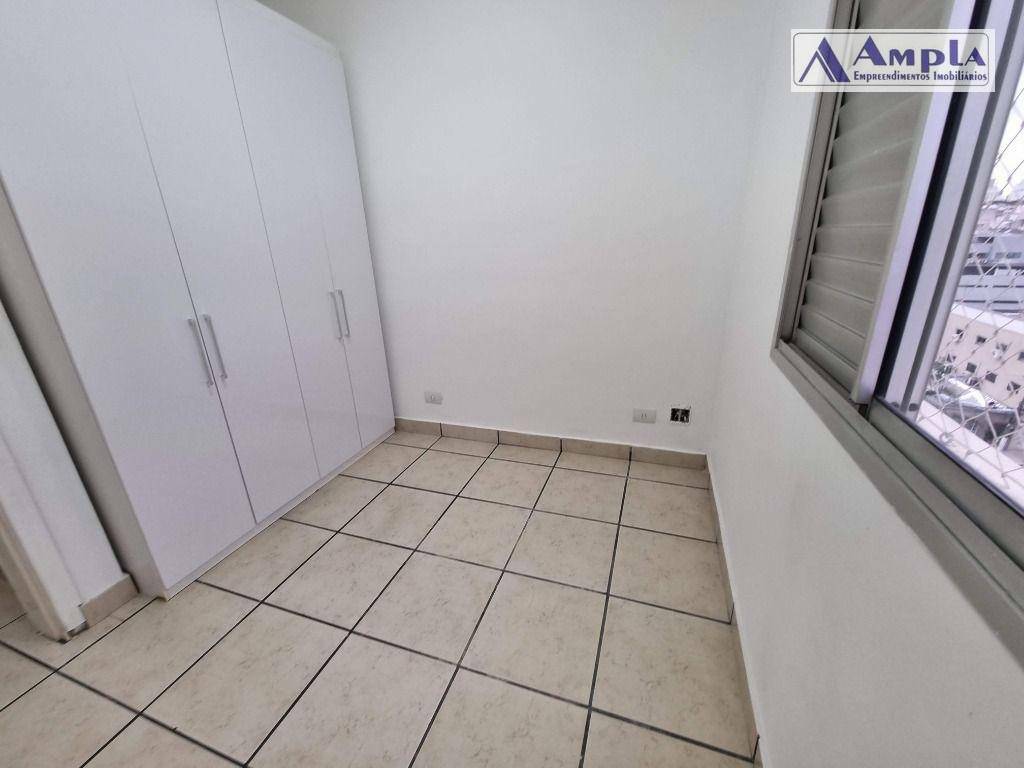 Apartamento à venda com 3 quartos, 70m² - Foto 11