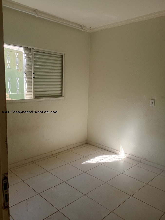 Casa para alugar com 4 quartos, 100m² - Foto 5
