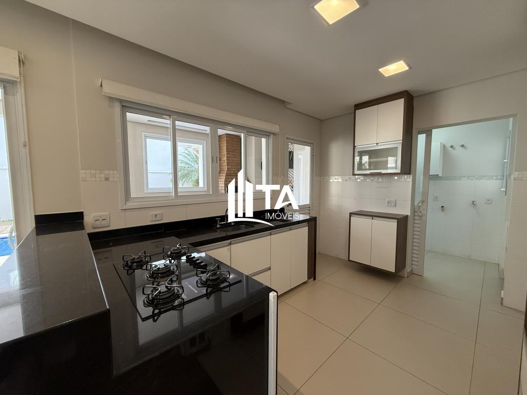 Casa de Condomínio à venda com 4 quartos, 258m² - Foto 12
