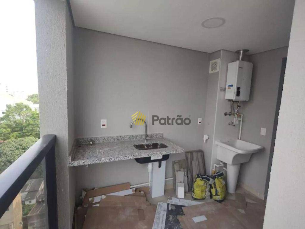 Apartamento para alugar com 2 quartos, 56m² - Foto 6