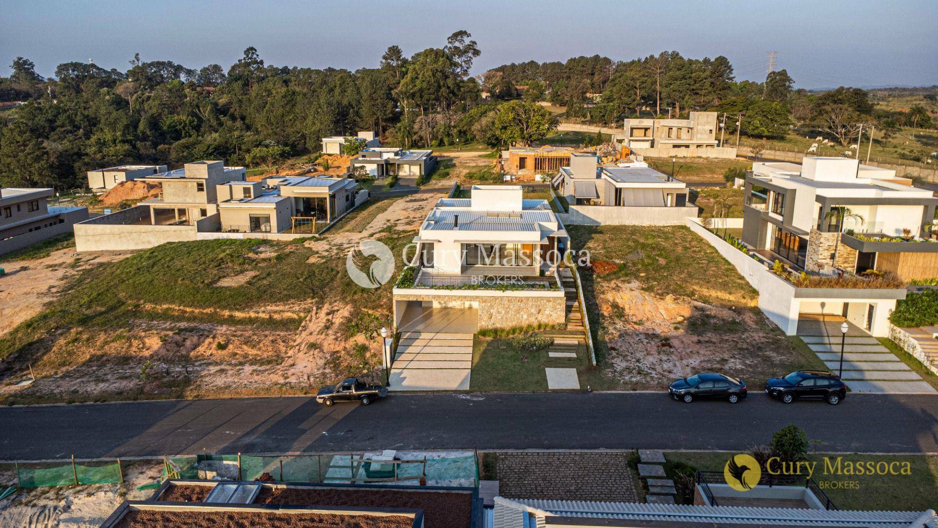 Casa de Condomínio à venda com 3 quartos, 362m² - Foto 3