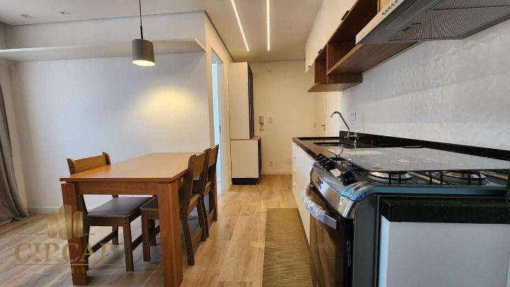 Apartamento à venda com 2 quartos, 33m² - Foto 3