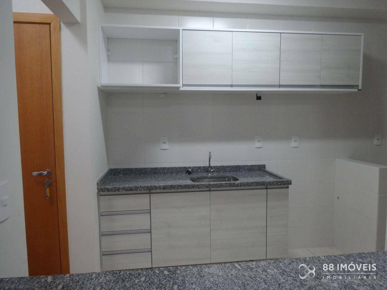 Apartamento à venda com 3 quartos, 73m² - Foto 7