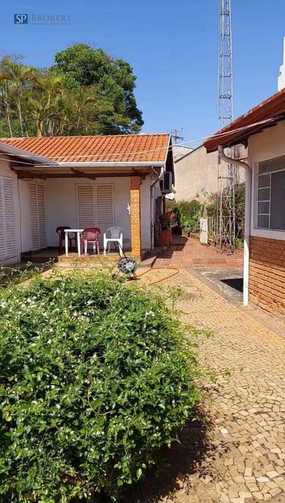 Casa à venda com 3 quartos, 206m² - Foto 14