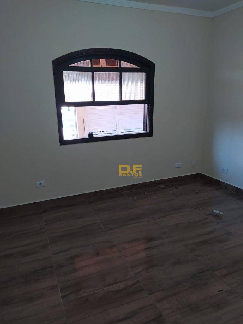 Casa à venda com 2 quartos, 101m² - Foto 6