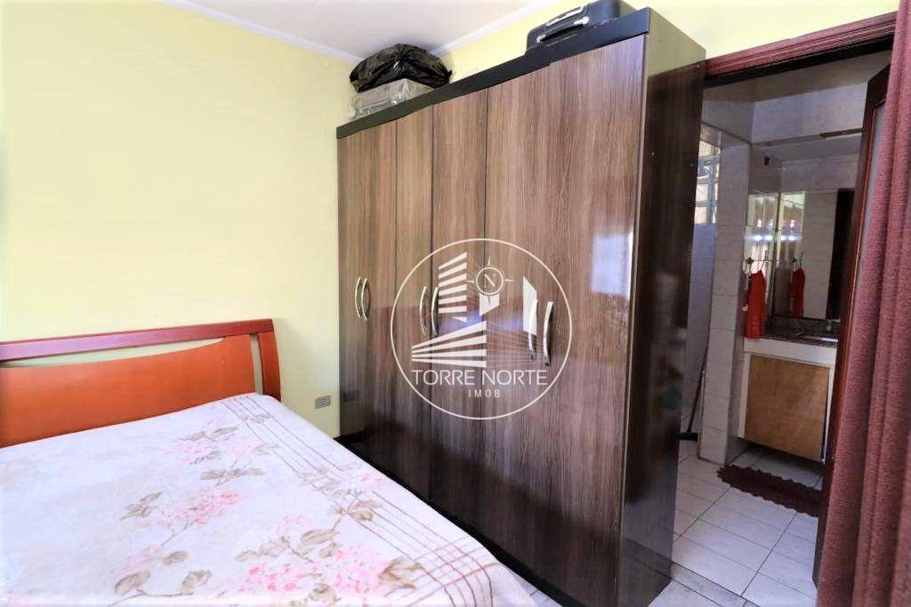 Casa à venda com 4 quartos, 250m² - Foto 7