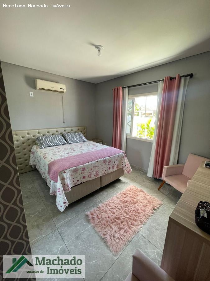 Casa à venda com 6 quartos, 260m² - Foto 29