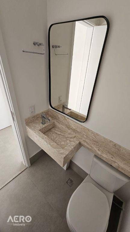 Apartamento para alugar com 3 quartos, 103m² - Foto 11
