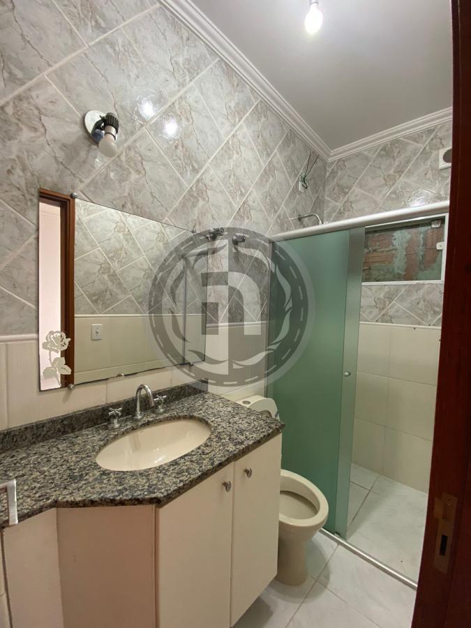 Casa de Condomínio para alugar com 3 quartos, 309m² - Foto 14