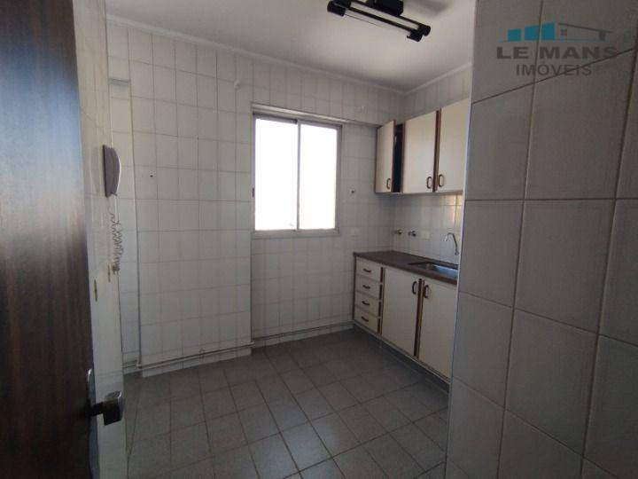 Apartamento à venda com 1 quarto, 54m² - Foto 12