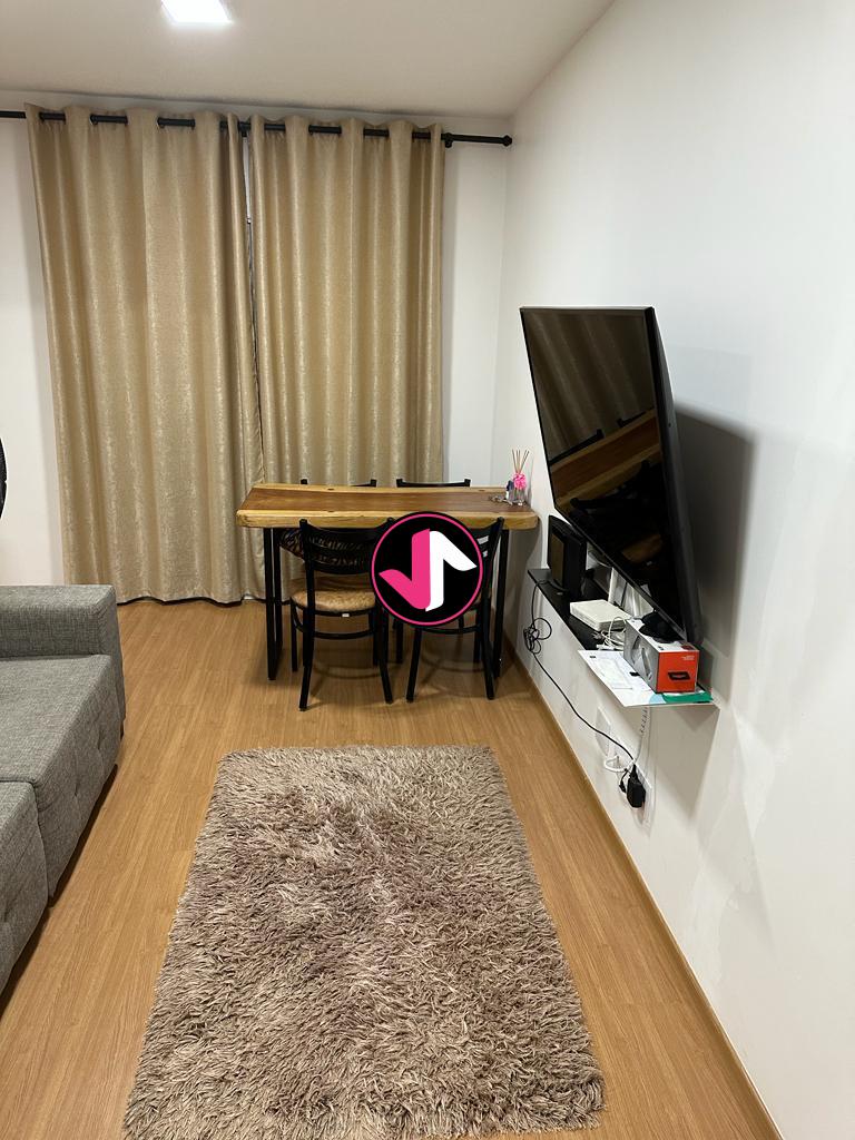 Apartamento à venda com 2 quartos, 42m² - Foto 2