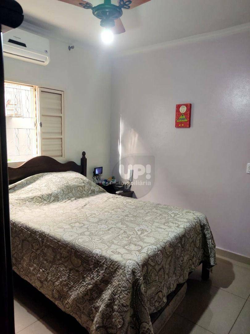 Casa à venda com 3 quartos, 198m² - Foto 10