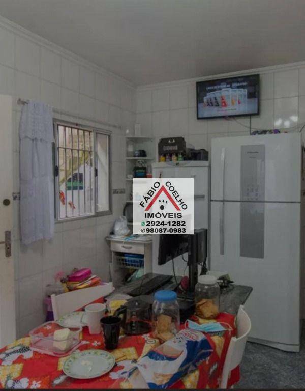 Sobrado à venda com 2 quartos, 120m² - Foto 18