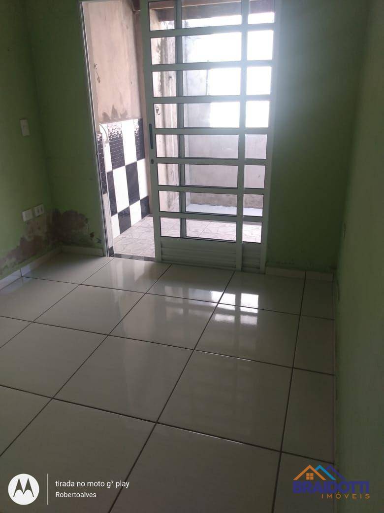 Casa à venda com 3 quartos, 198m² - Foto 9