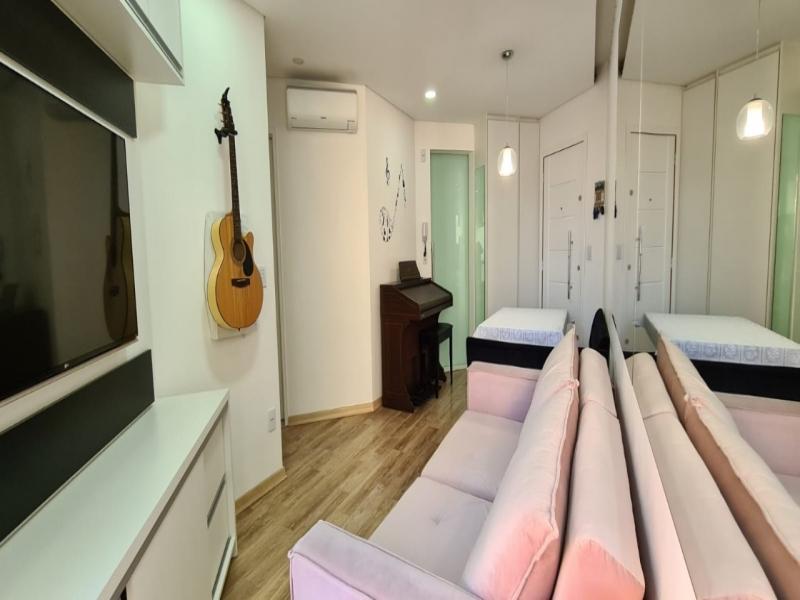 Apartamento à venda com 3 quartos, 84m² - Foto 3