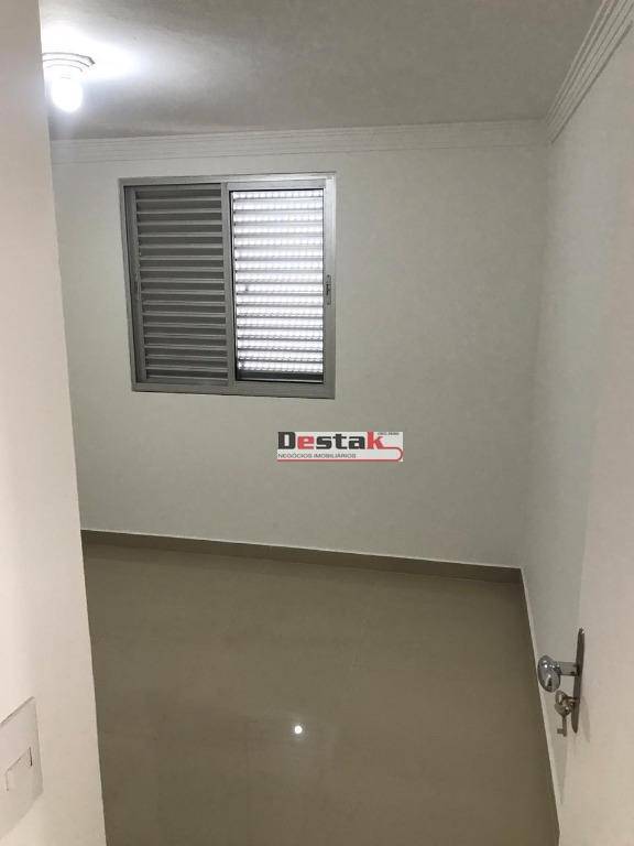 Apartamento à venda com 2 quartos, 50m² - Foto 8