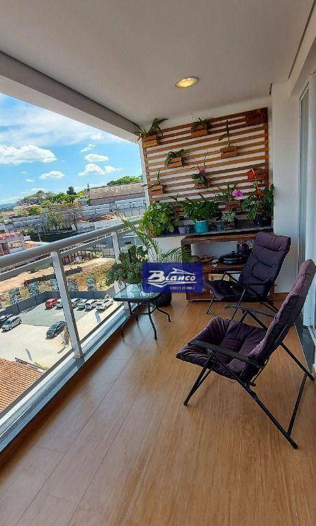 Apartamento à venda com 2 quartos, 65m² - Foto 24