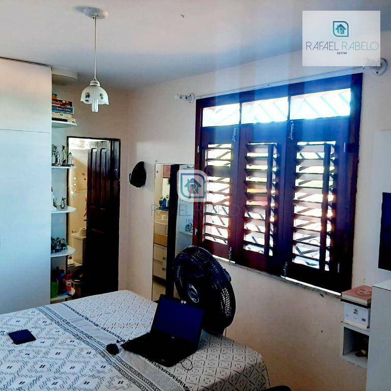 Casa à venda com 5 quartos, 250m² - Foto 13