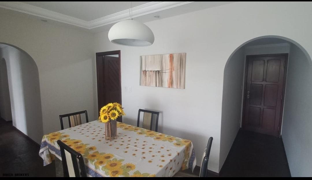 Apartamento à venda com 3 quartos, 120m² - Foto 1