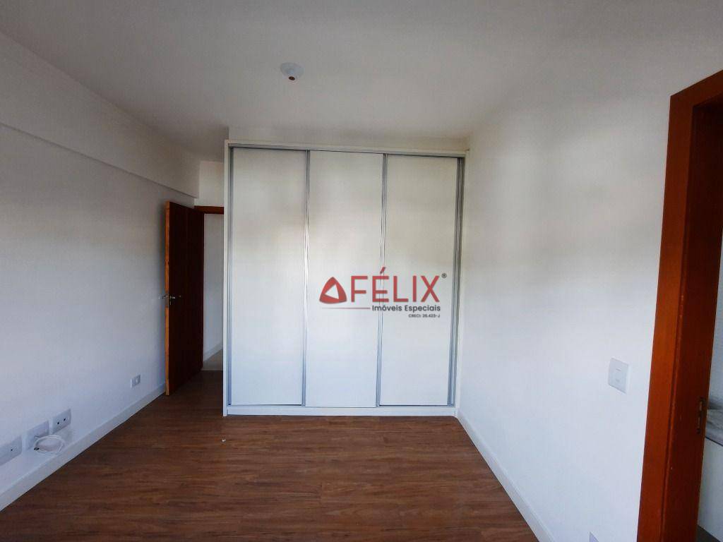 Apartamento à venda com 3 quartos, 110m² - Foto 21