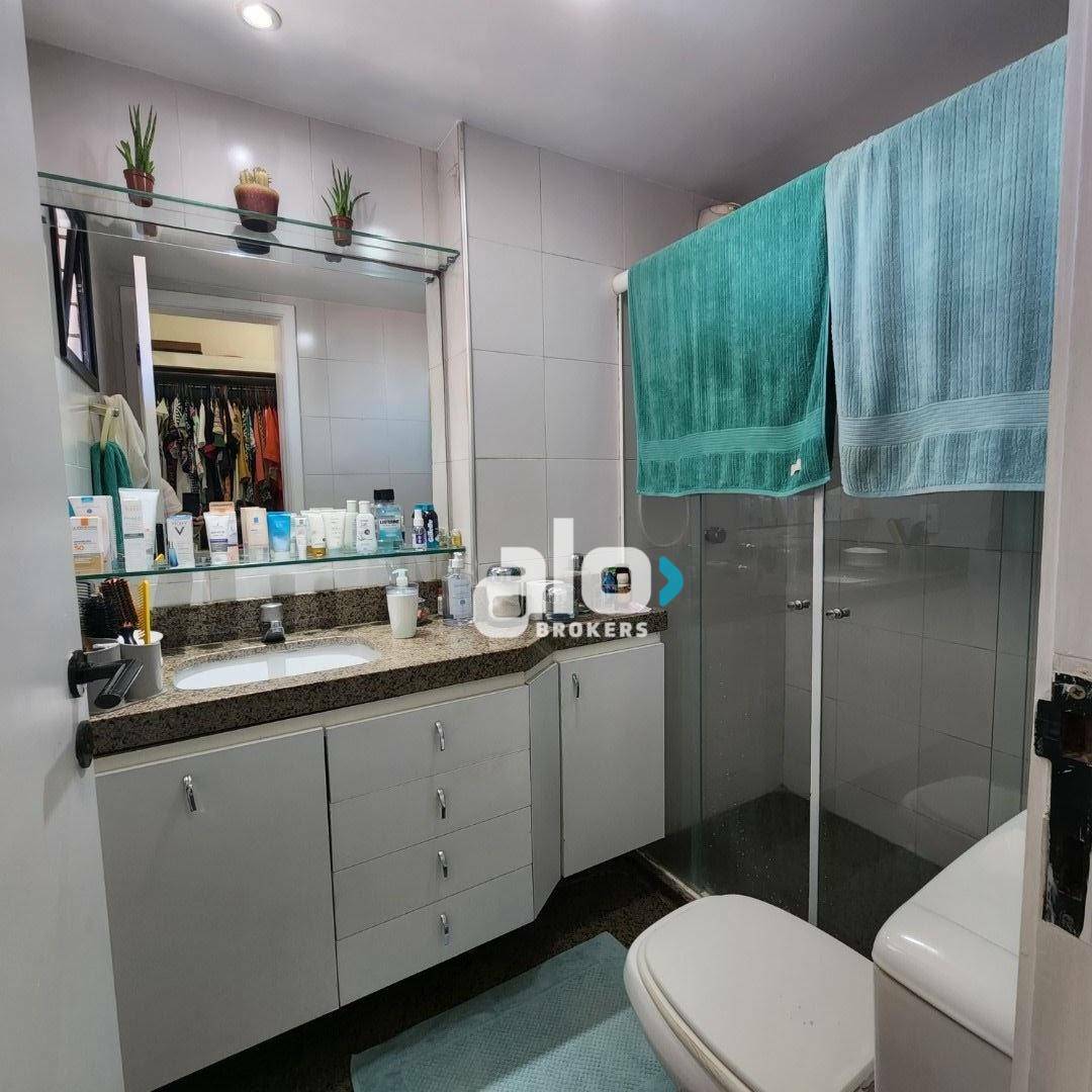 Apartamento à venda com 3 quartos, 163m² - Foto 19