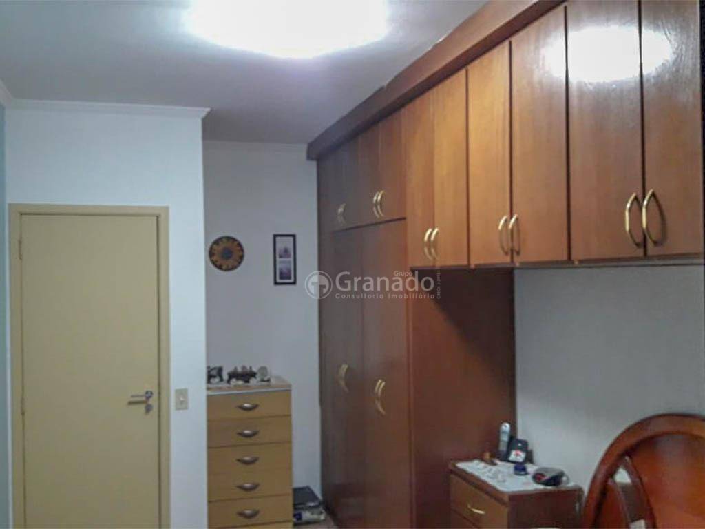 Apartamento à venda com 3 quartos, 94m² - Foto 27