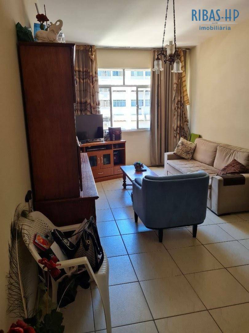 Apartamento à venda com 3 quartos, 101m² - Foto 2