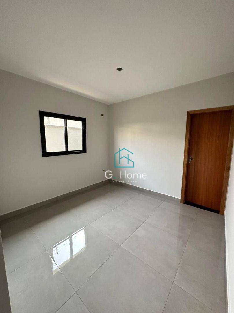 Casa à venda com 3 quartos, 82m² - Foto 8