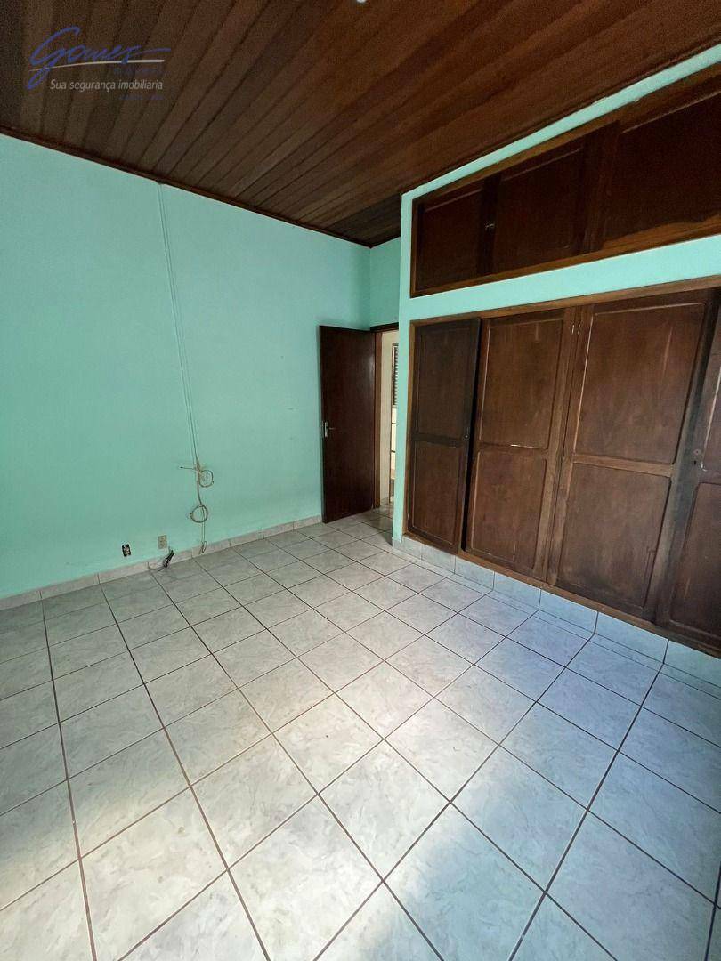 Casa à venda com 4 quartos, 190m² - Foto 7